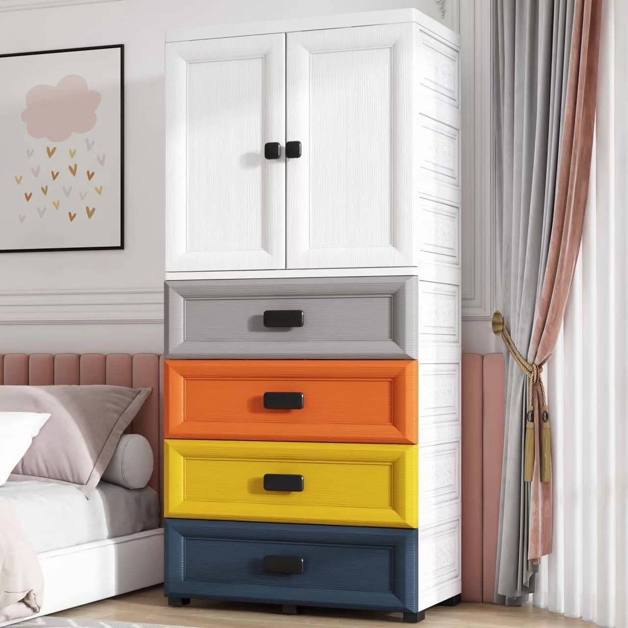 دولاب أطفال متعدد الألوان