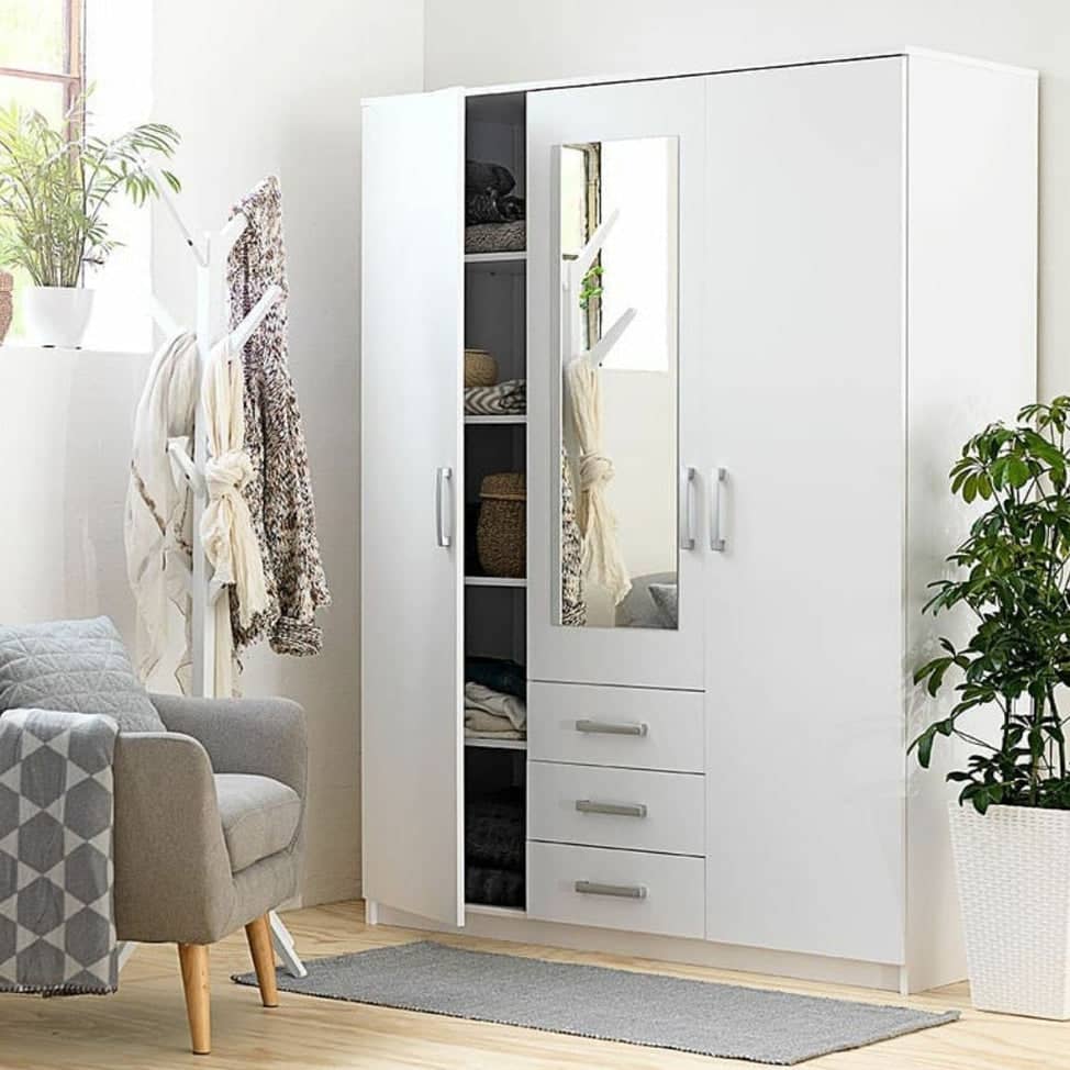 دولاب ابيض بمراه