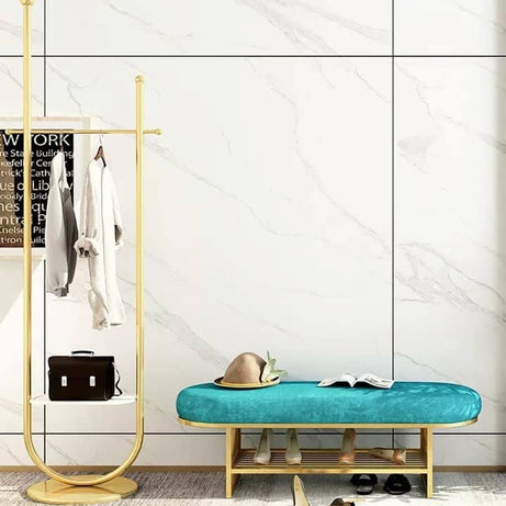 علاقة ملابس أنيقة - MORE