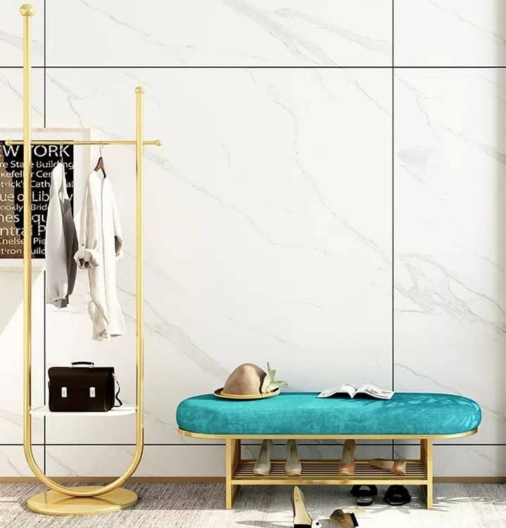 علاقة ملابس أنيقة - MORE