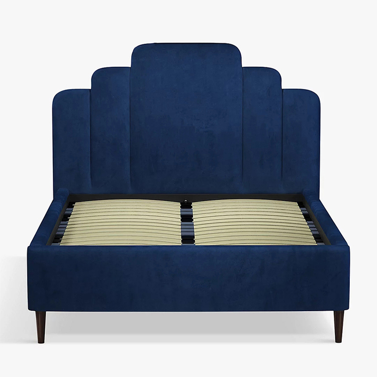 سرير بتصميم راقي - GROS