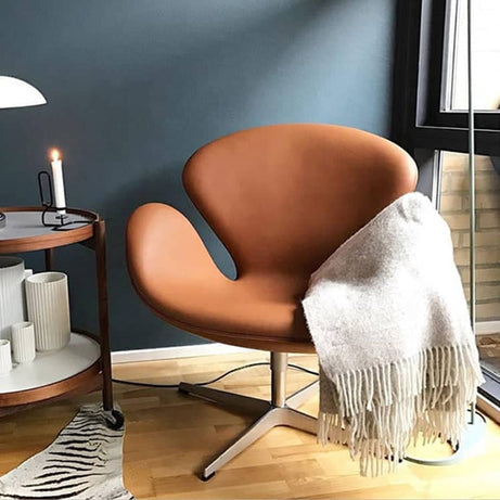 كرسي بتصميم انيق - OASIS