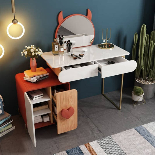 تسريحة بأدراج ووحدة تخزين