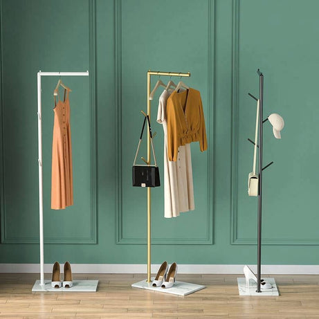 علاقة ملابس حديثة - MORE