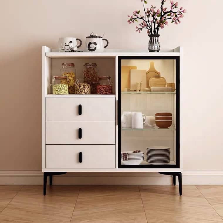 كوفي كورنر مودرن - AURA