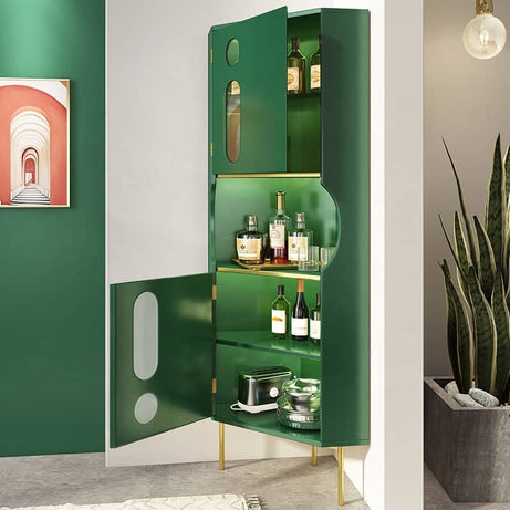 كوفي كورنر راقي - AURA