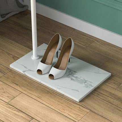 علاقة ملابس حديثة - MORE