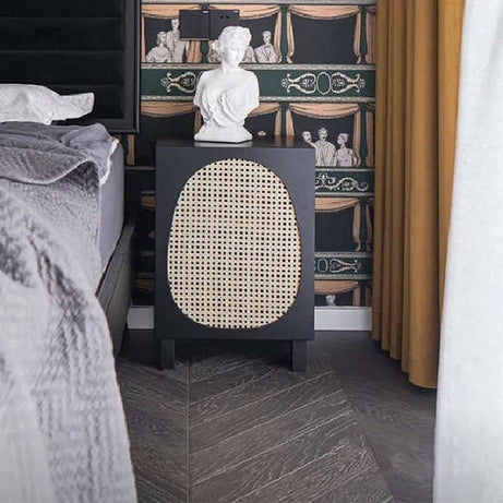 كومودينه بتصميم مميز - CHANCE