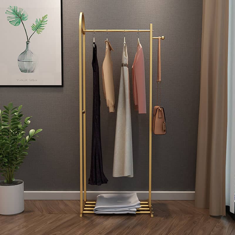 علاقة ملابس بسيطة - MORE