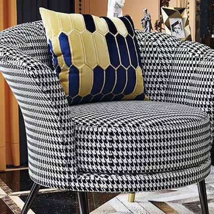 كرسي بطراز أوروبي فاخر - COMFORT