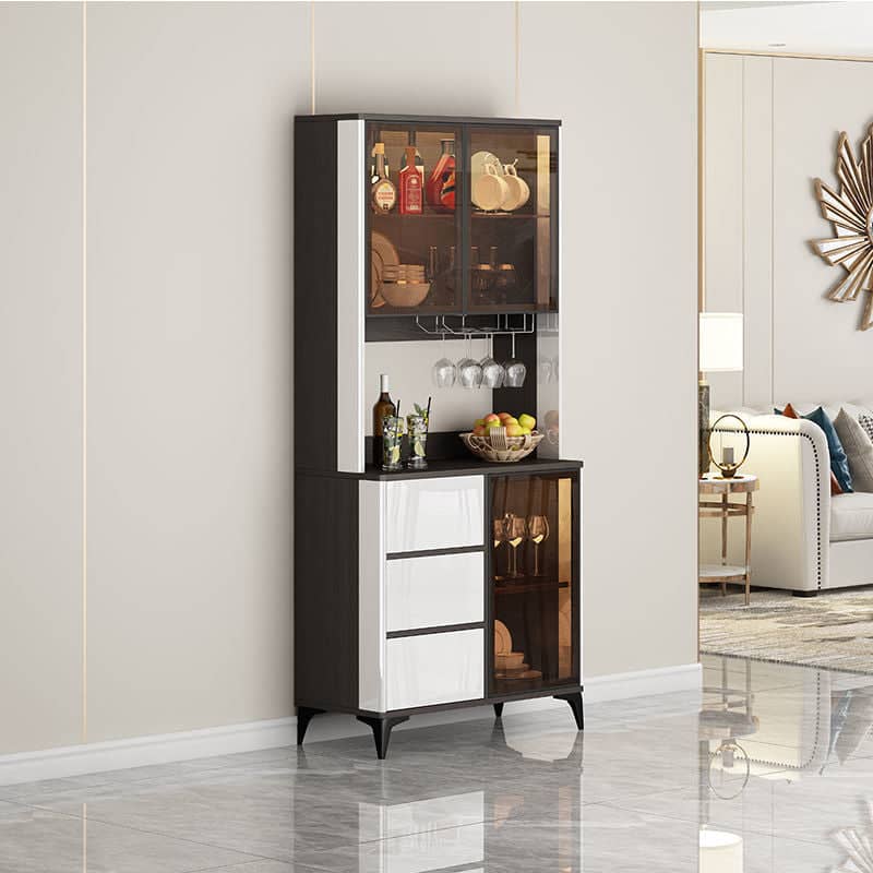 كوفي كورنر مميز  - AURA