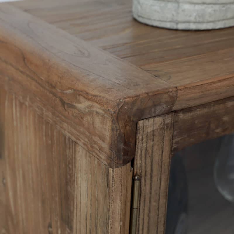 كوفي كورنر ريفي - WOODZ