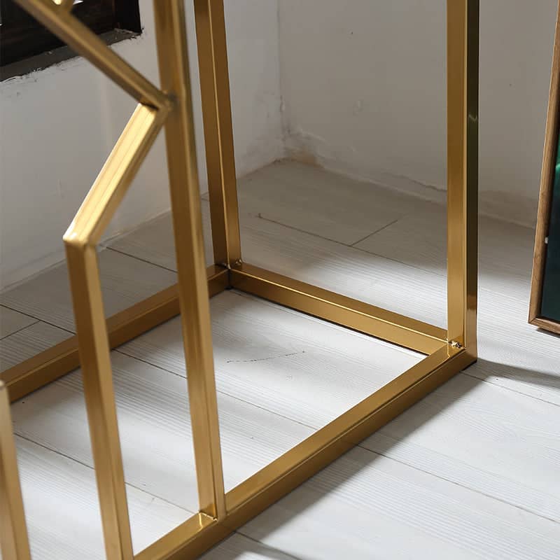 كونسول بتصميم أنيق - PINE