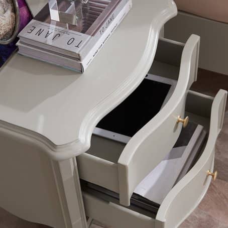 كومودينه بتصميم كلاسيكي - GOLDEN