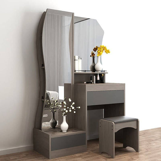 تسريحة متعددة الاستخدامات مع مقعد