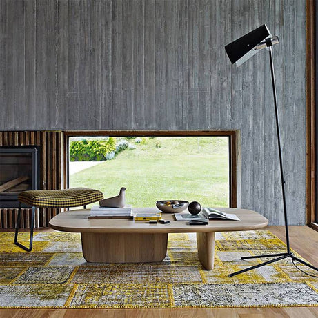 طاولة بتصميم حديثة - LEGACY