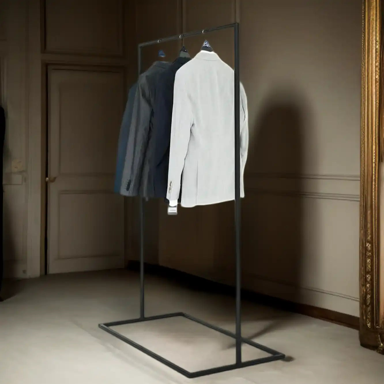 شماعة ملابس معدنية أنيقة - Baytuk