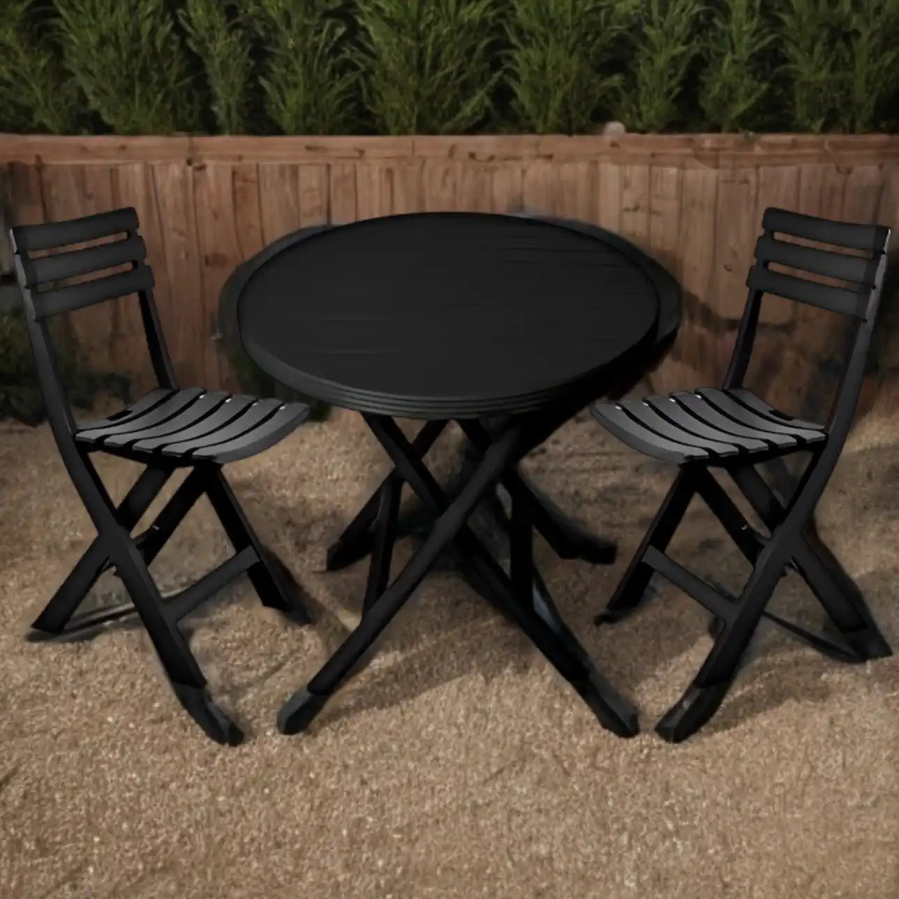 طقم شاطئ كرسين و طاولة متعدد الألوان