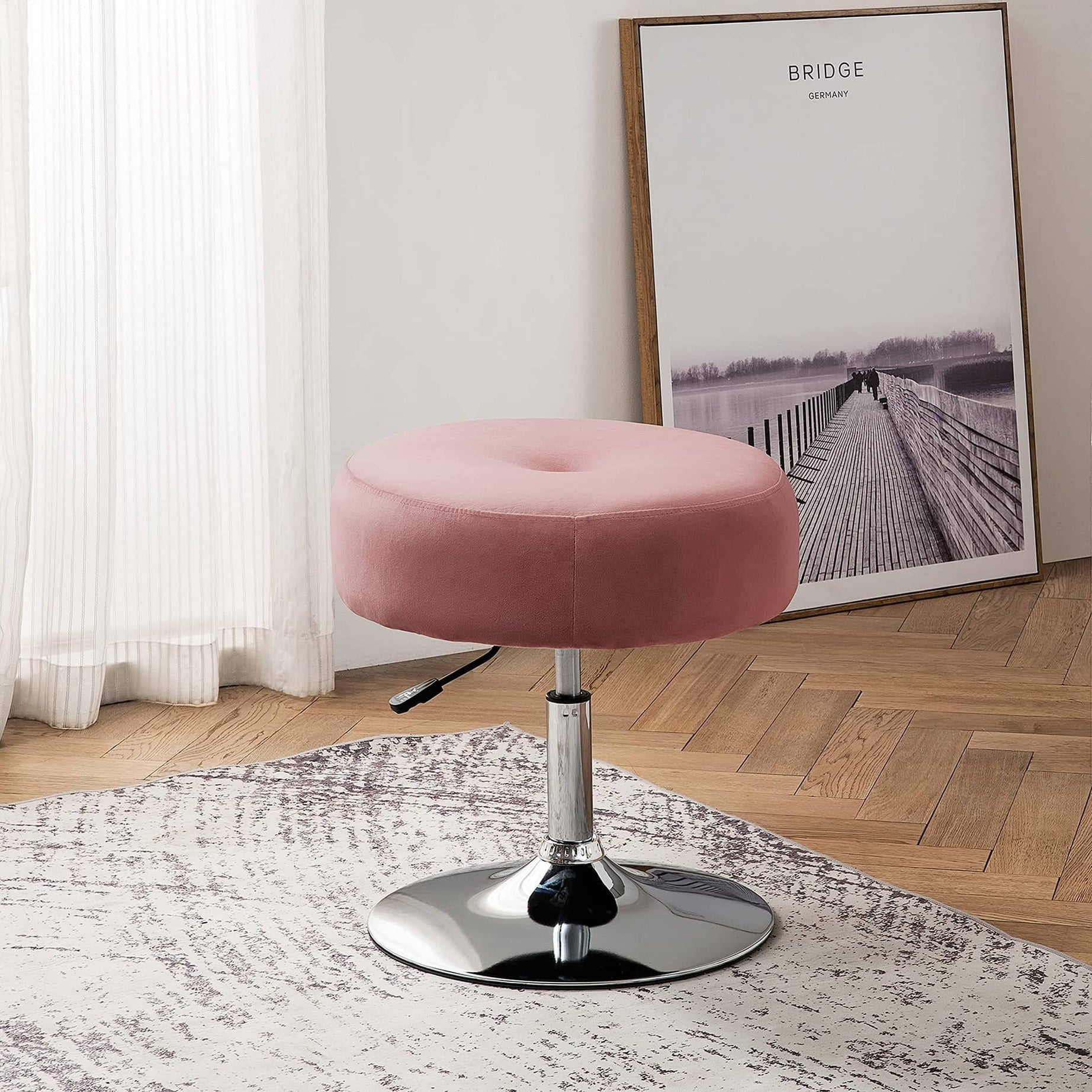 مقعد بتصميم مودرن - WISE