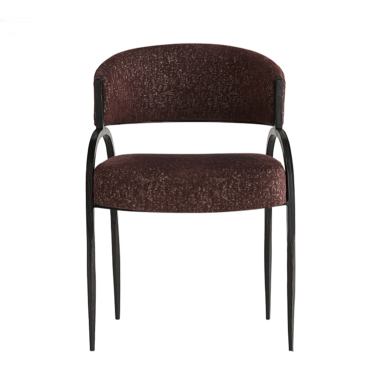 كرسي طعام بتصميم بسيط وشيك