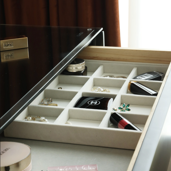 تسريحة بتصميم فاخر - LUX