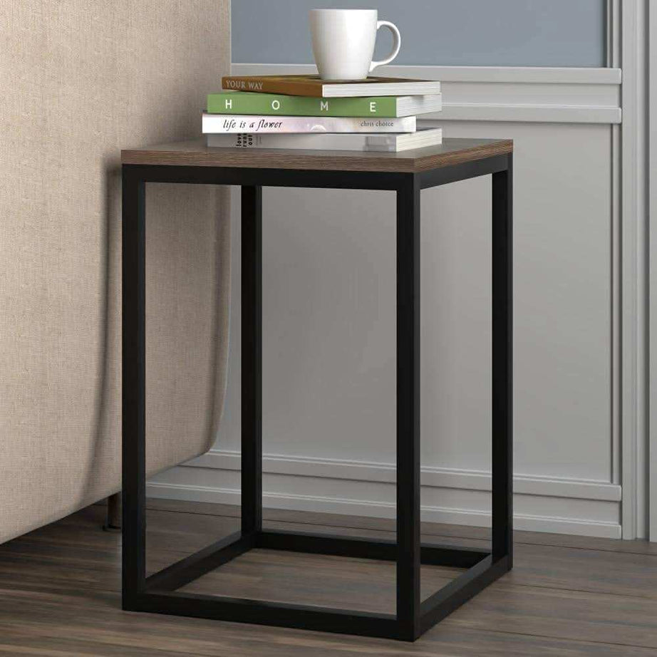 طاولة جانبية بتصميم عصري - Baytuk