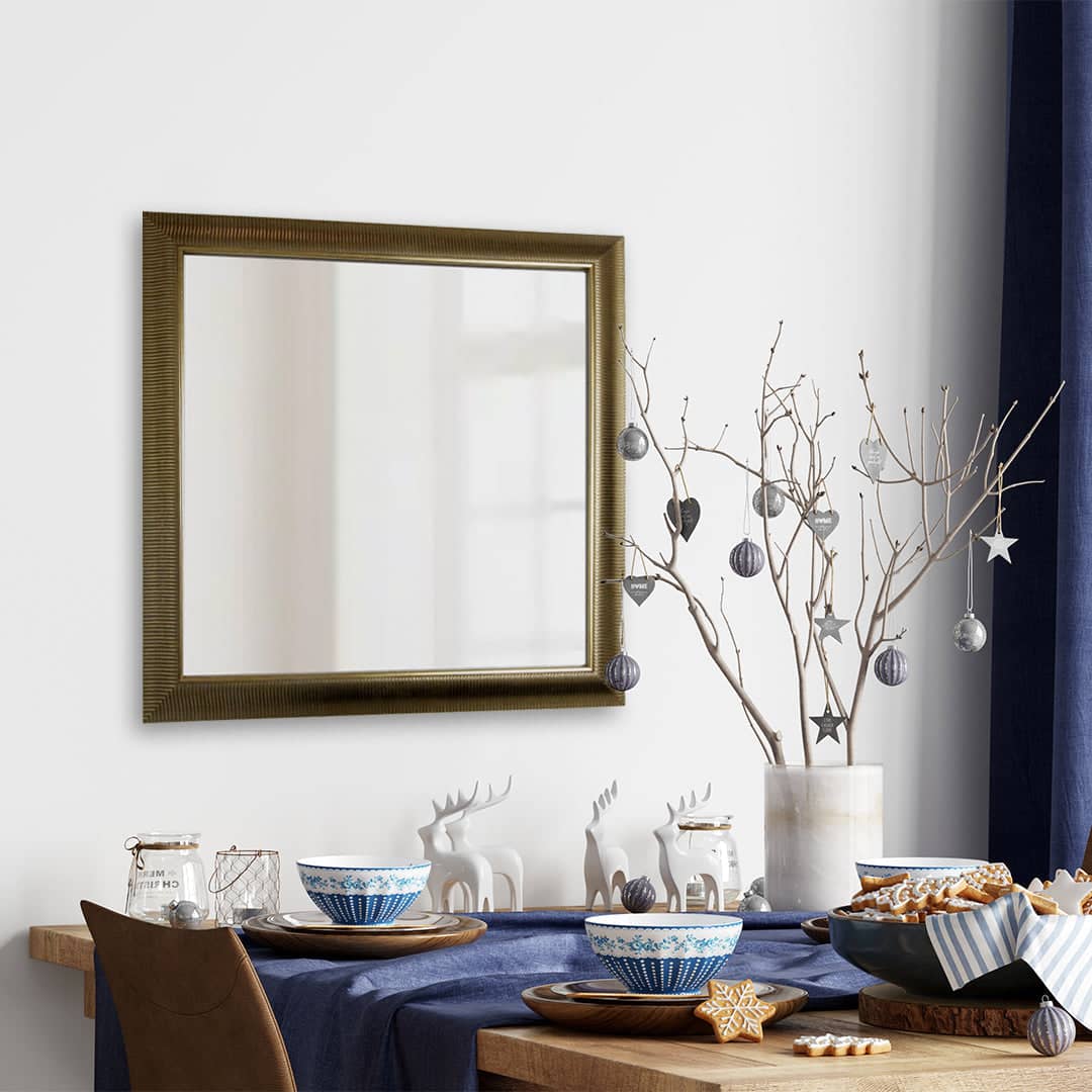 مرأه حائط مينامليست - TULIP