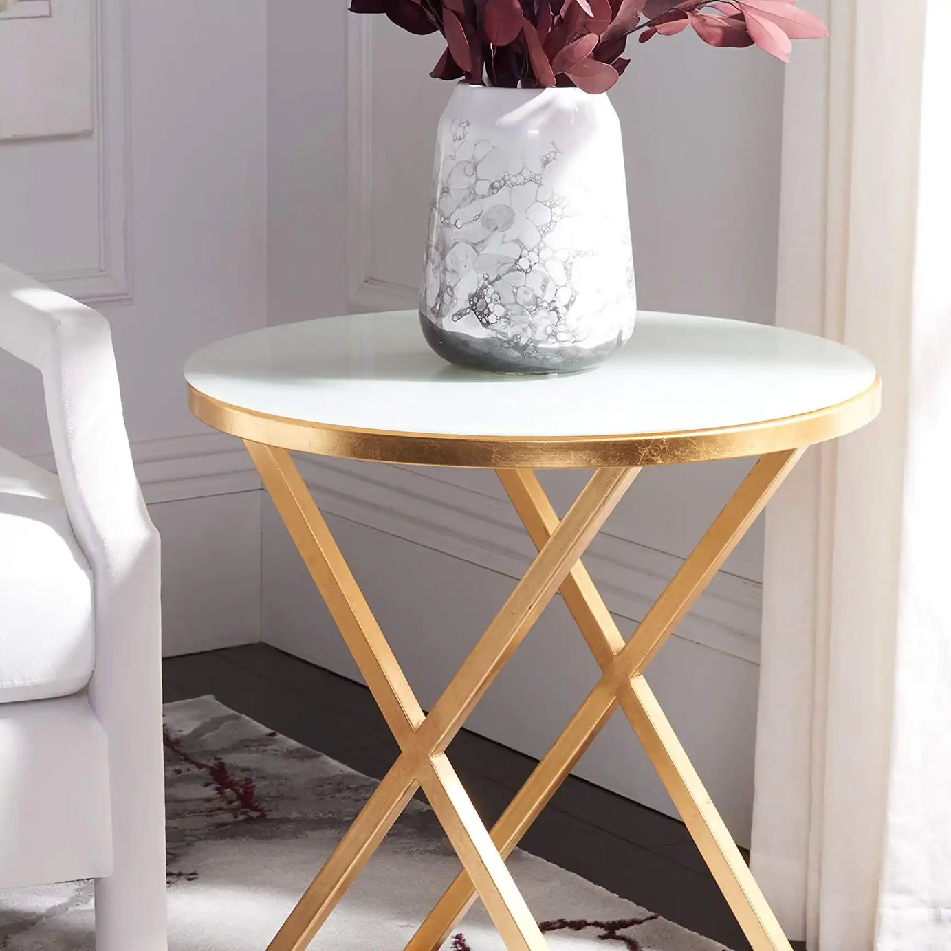 طاولة بتصميم مودرن - Baytuk