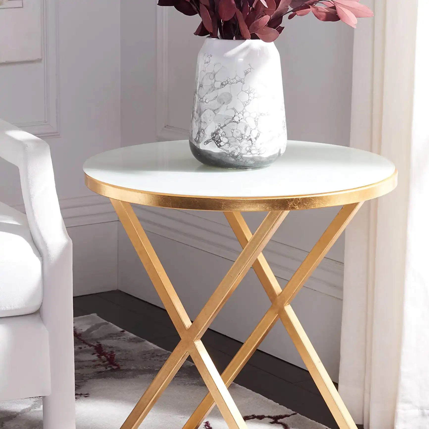 طاولة بتصميم مودرن - Baytuk