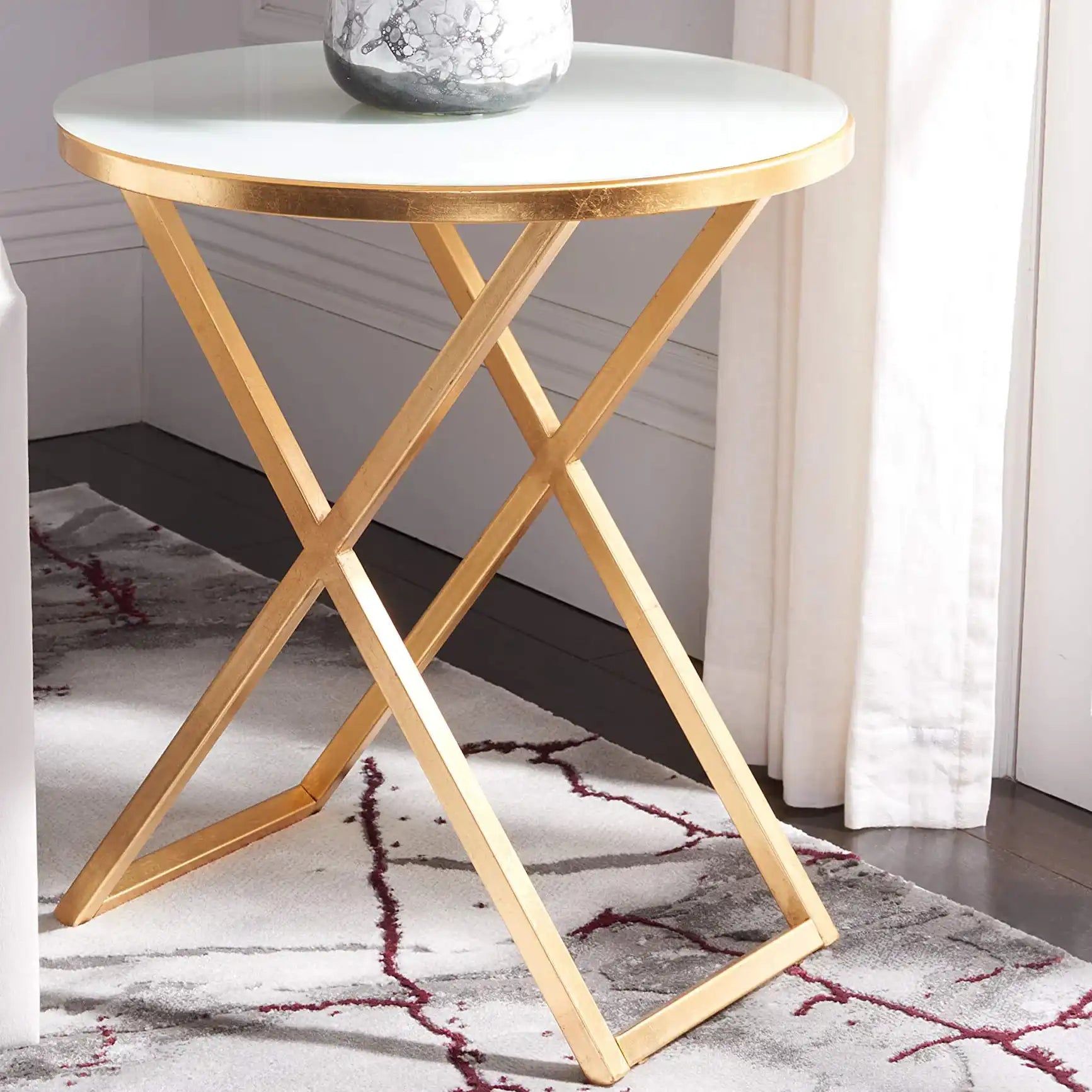 طاولة بتصميم مودرن - Baytuk