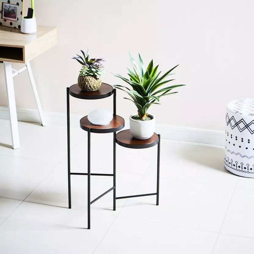 ثلاث طاولات جانبية بتصميم عصري - Baytuk