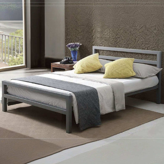 سرير معدني مميز - Baytuk