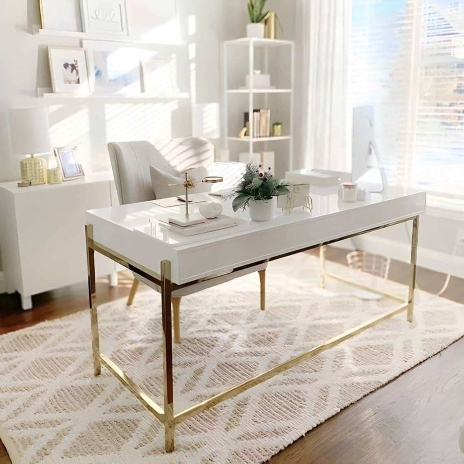 مكتب أبيض أنيق - Baytuk