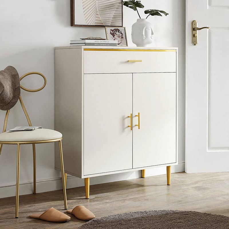 خزانة أحذية أنيقة