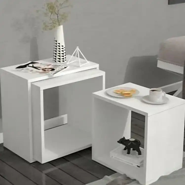 طاولة جانبية بتصميم مربع - Baytuk