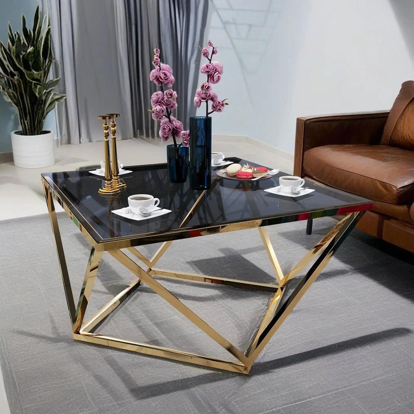 طاولة قهوة بتصميم هندسي - Baytuk
