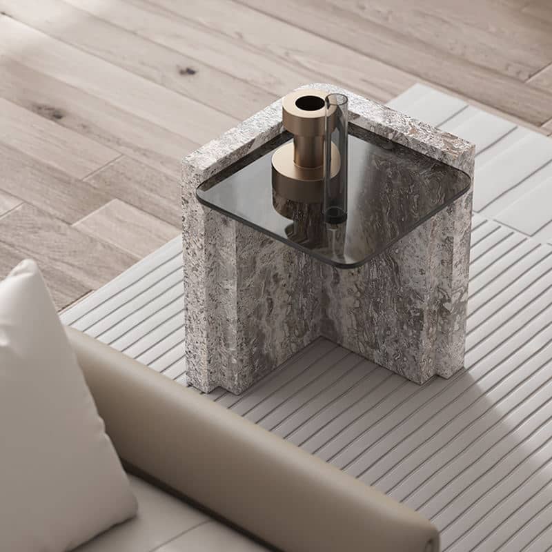  طاولة بسطح زجاجي بشكل جذاب