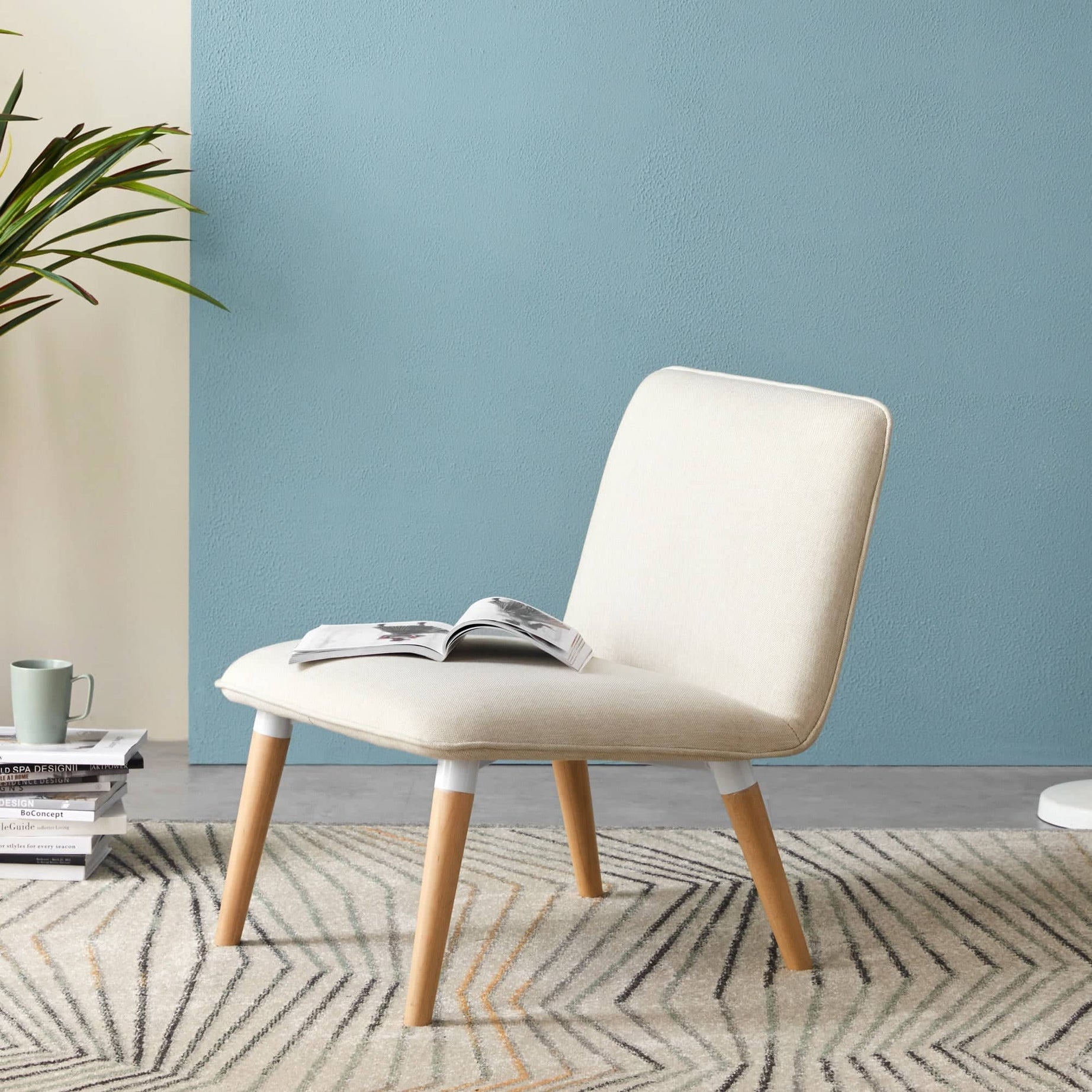 كرسي خشبي مينامليست - SAGE