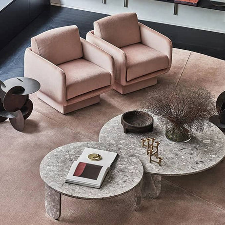 كرسي بتصميم حديث - SAGE