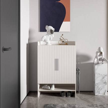 خزانة أحذية بسيطة