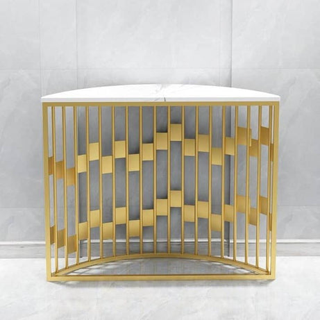 كونسول بقاعدة ذهبية