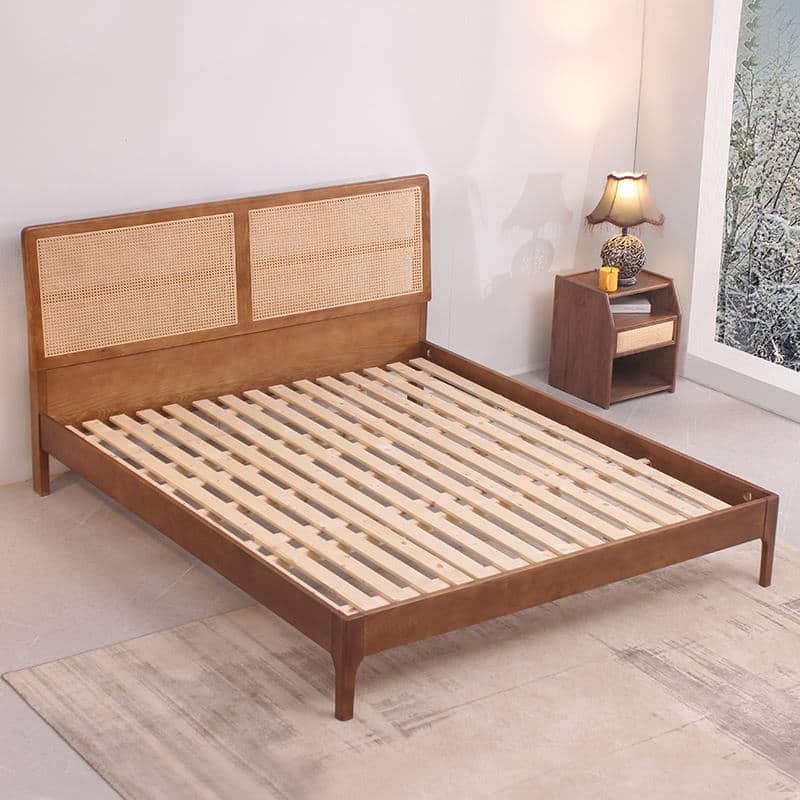 سرير بتصميم ريفي - SERA