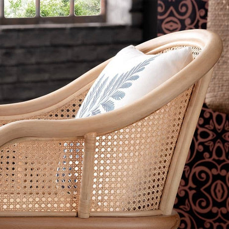 كرسي خشبي راقي - BAYTK