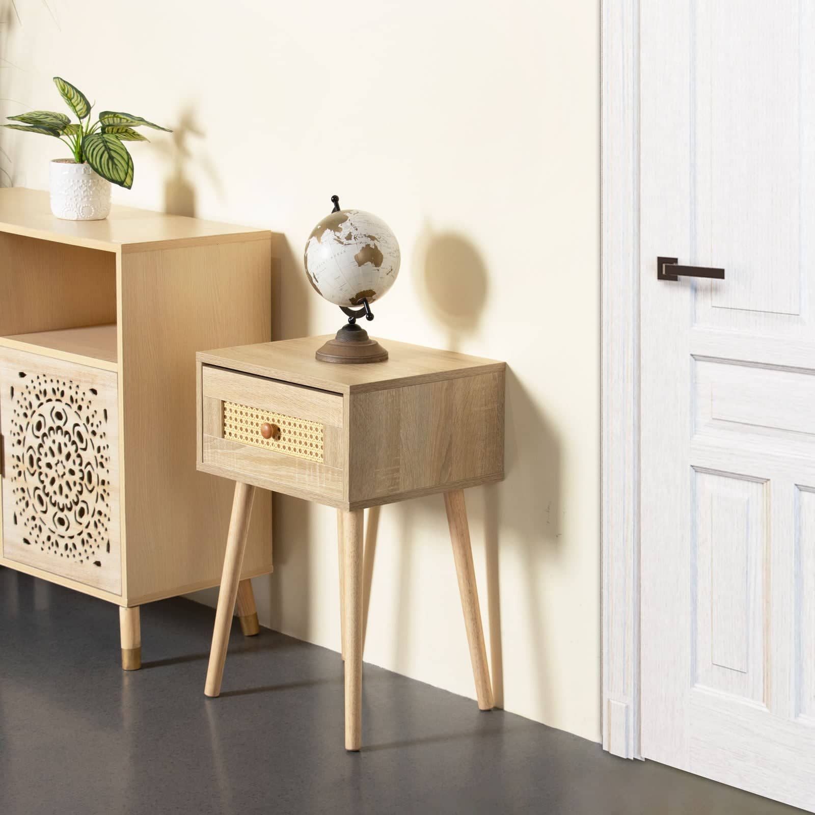 كومودينه بتصميم ريفي - GOLDEN