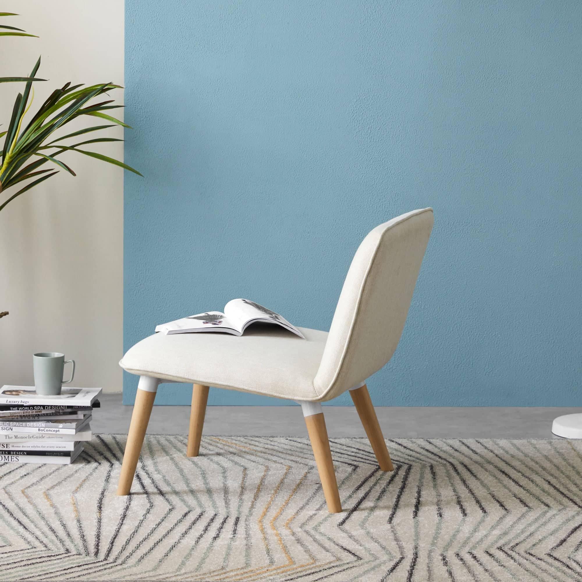 كرسي خشبي مينامليست - SAGE