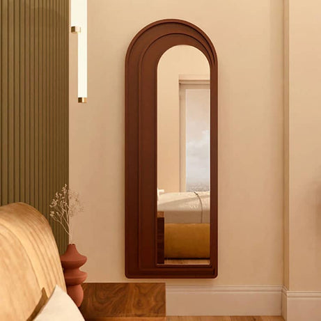 مرأه بتصميم عصري و انيق - PURE