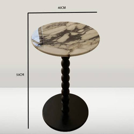 طاولات جانبية بتصميم مودرن