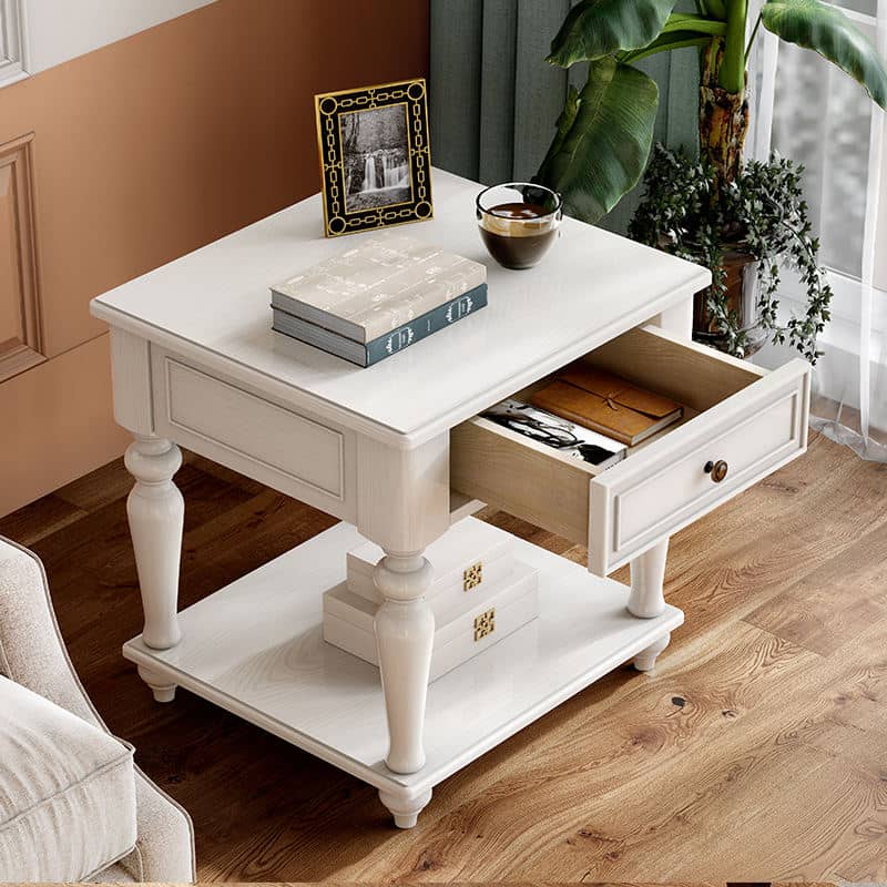 كومودينه خشبي كلاسيكي - GOLDEN