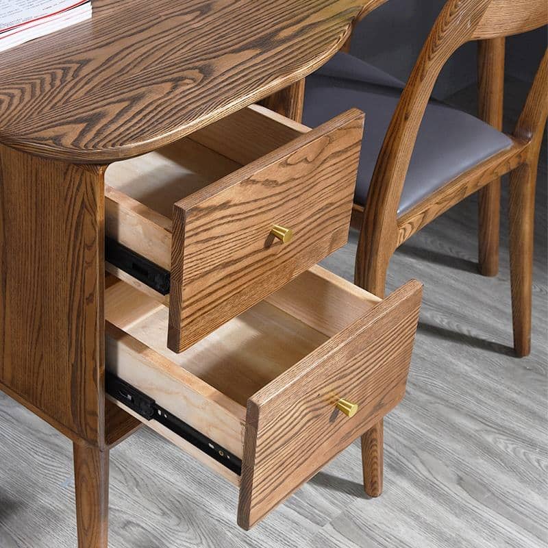 مكتب بتصميم راقي - CLASSY