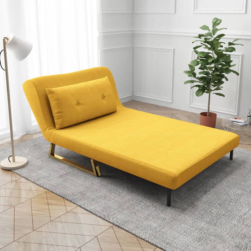 كنبه اصفر قابله للتمدد بارجل ذهبي